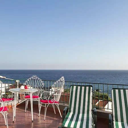 Casa Alto Santo Antonio *