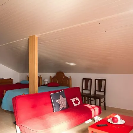 Casa Alto Santo Antonio * פונטה דו סול