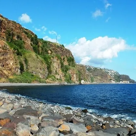 Casa Alto Santo Antonio *