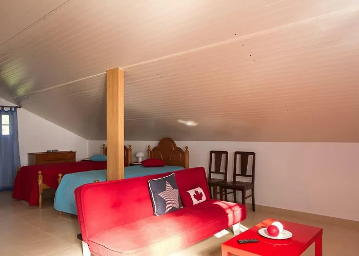 Casa Alto Santo Antonio * פונטה דו סול